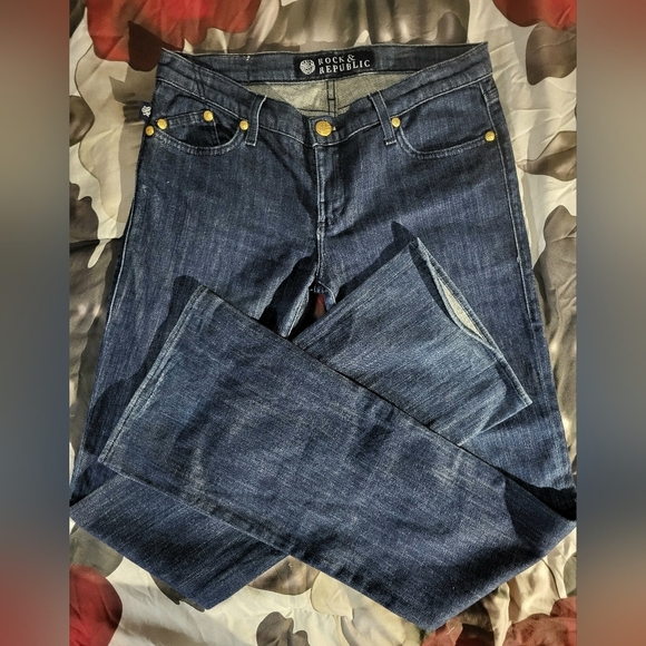 Rock &:Republic Dark Blue Jeans w/chain Details On Pockets- Size 30 Waist - Picture 12 of 13